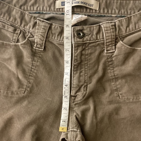 GAP Low Rise Boot Cut Corduroy Jeans Pants Size 10R 1% Spandex - Picture 10 of 13